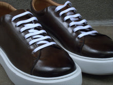 CHOCOLATE BROWN CLASSIC FASHION SNEAKERS